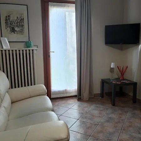 Athena Apartman Asti